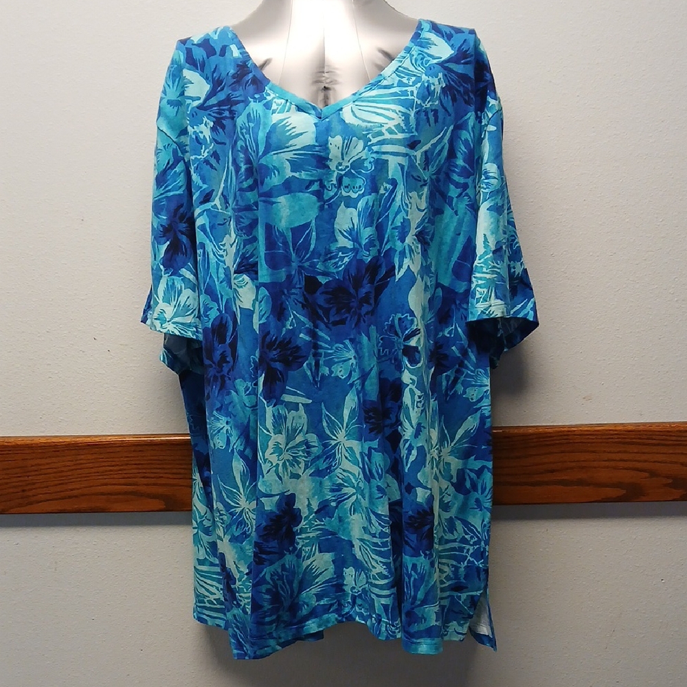 🌹 CATHERINE'S Vibrant Blue and Teal Top